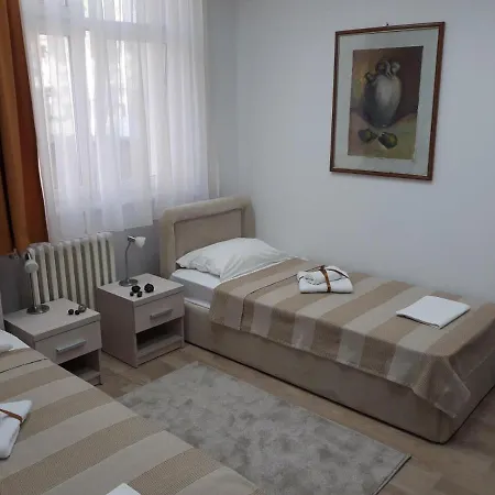 Apartman Karadjordje Belgrad Exteriör bild